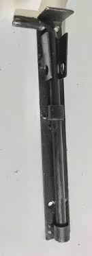 PICAPORTE AL PISO 1/2X9